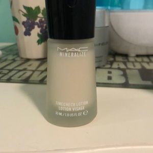 Mac time check lotion